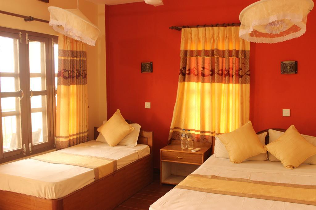 Hotel Jungle Wildlife Camp Sauraha Exterior foto
